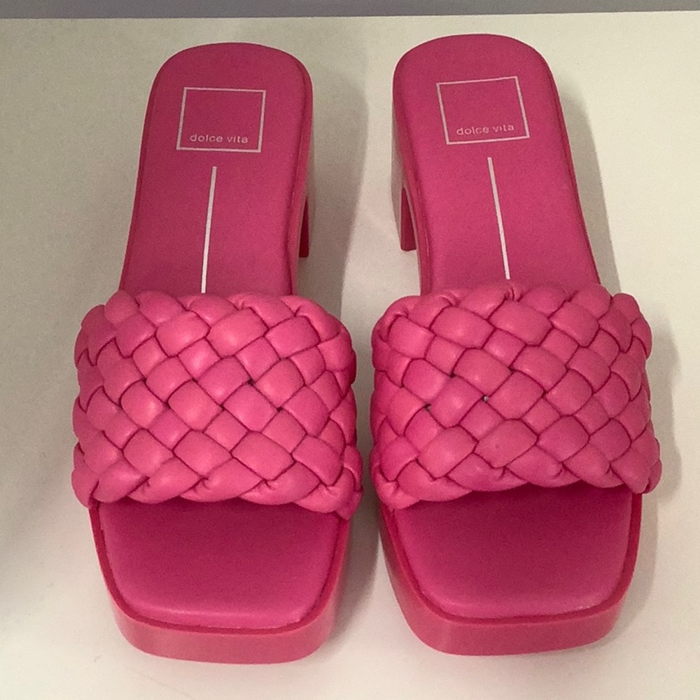 Brand new in box dolce vita “Goldy” braided sandal
